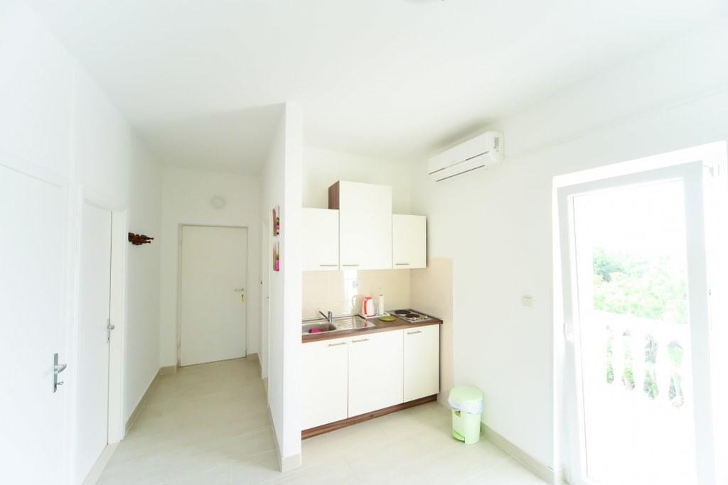 Apartments Valentina 佩特坎内 外观 照片